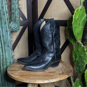 Black Leather Justin Cowboy Boots